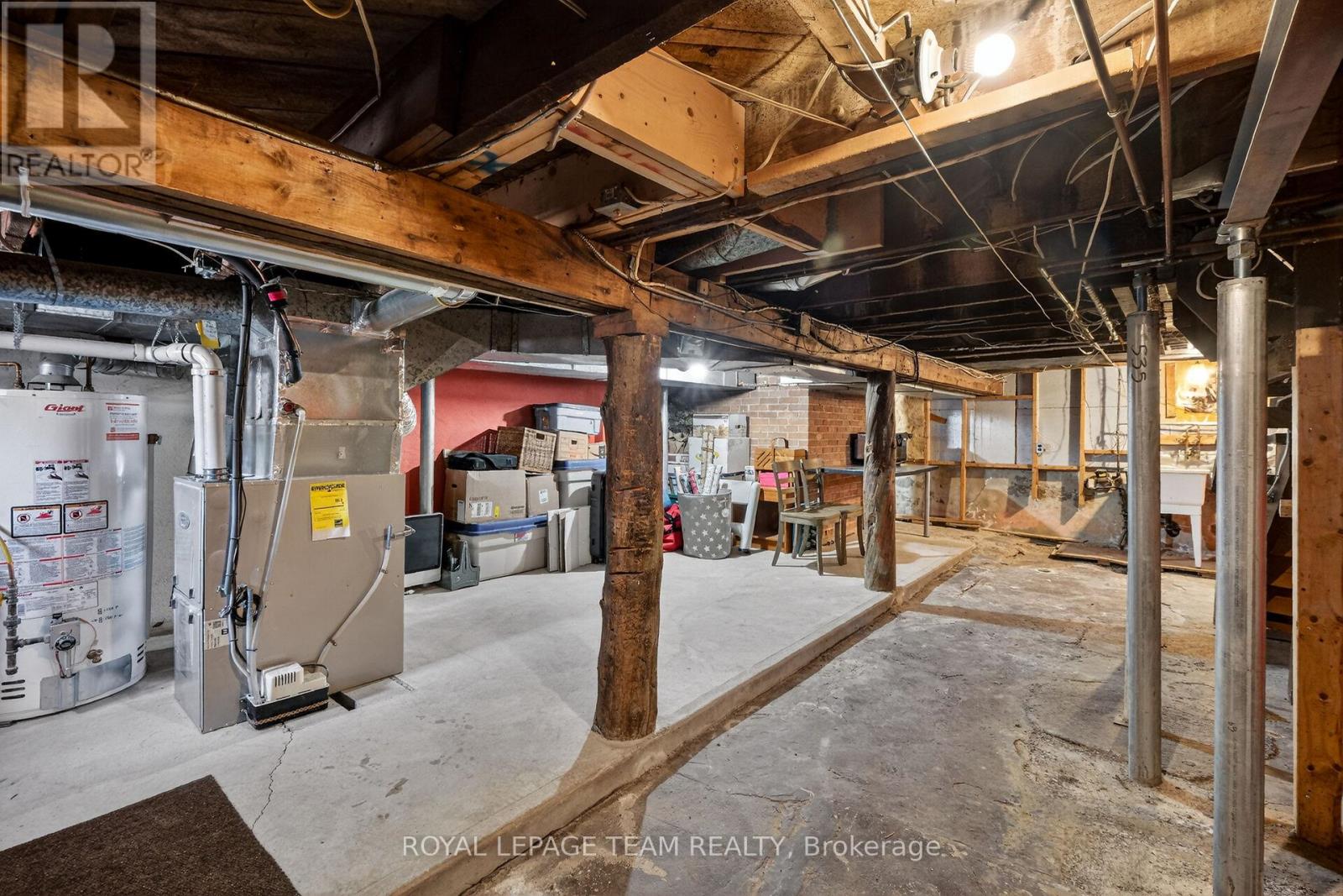 140 Aylmer Avenue Sw