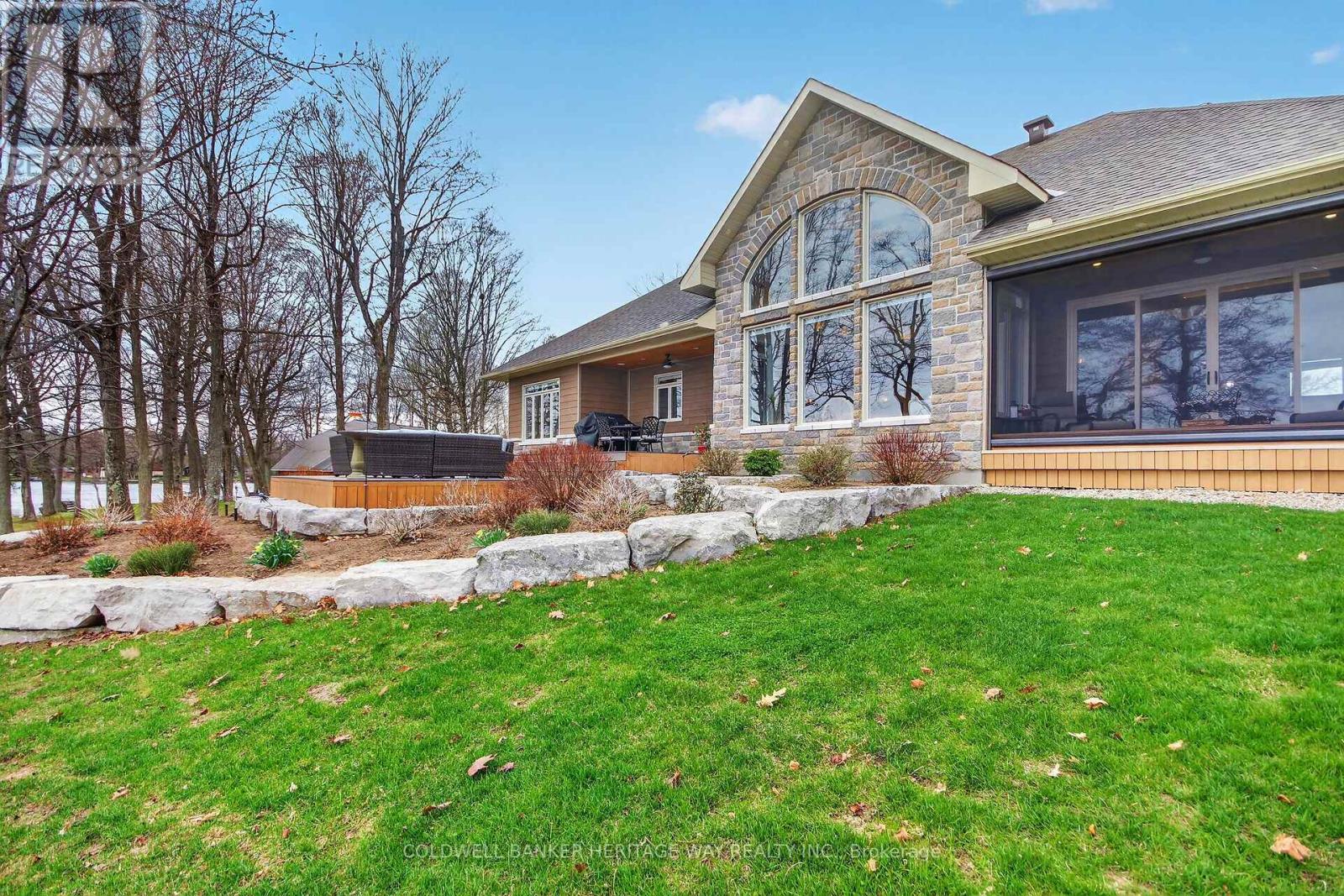 102 Heron Lane
