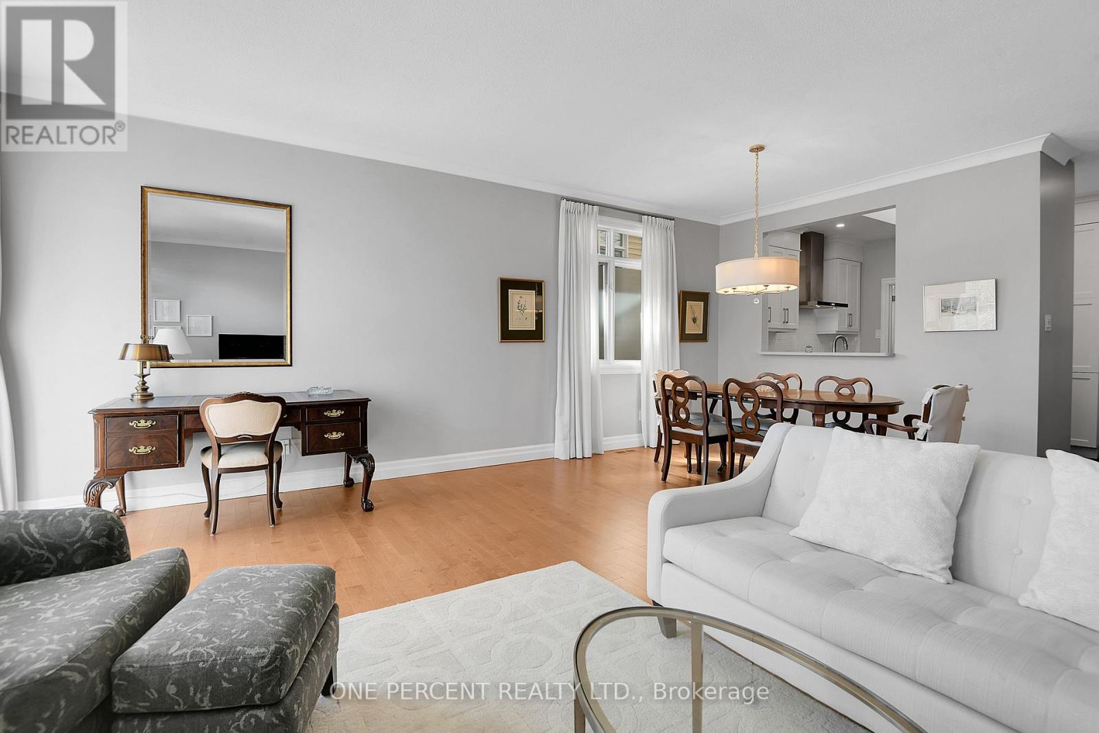 15 - 1240 Kilborn Place
