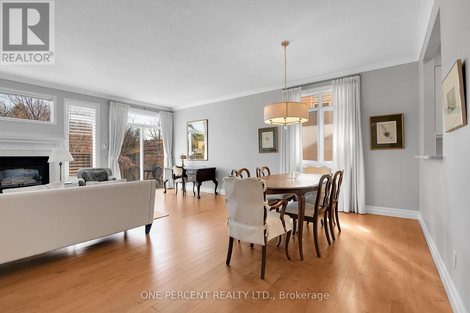 15 - 1240 Kilborn Place
