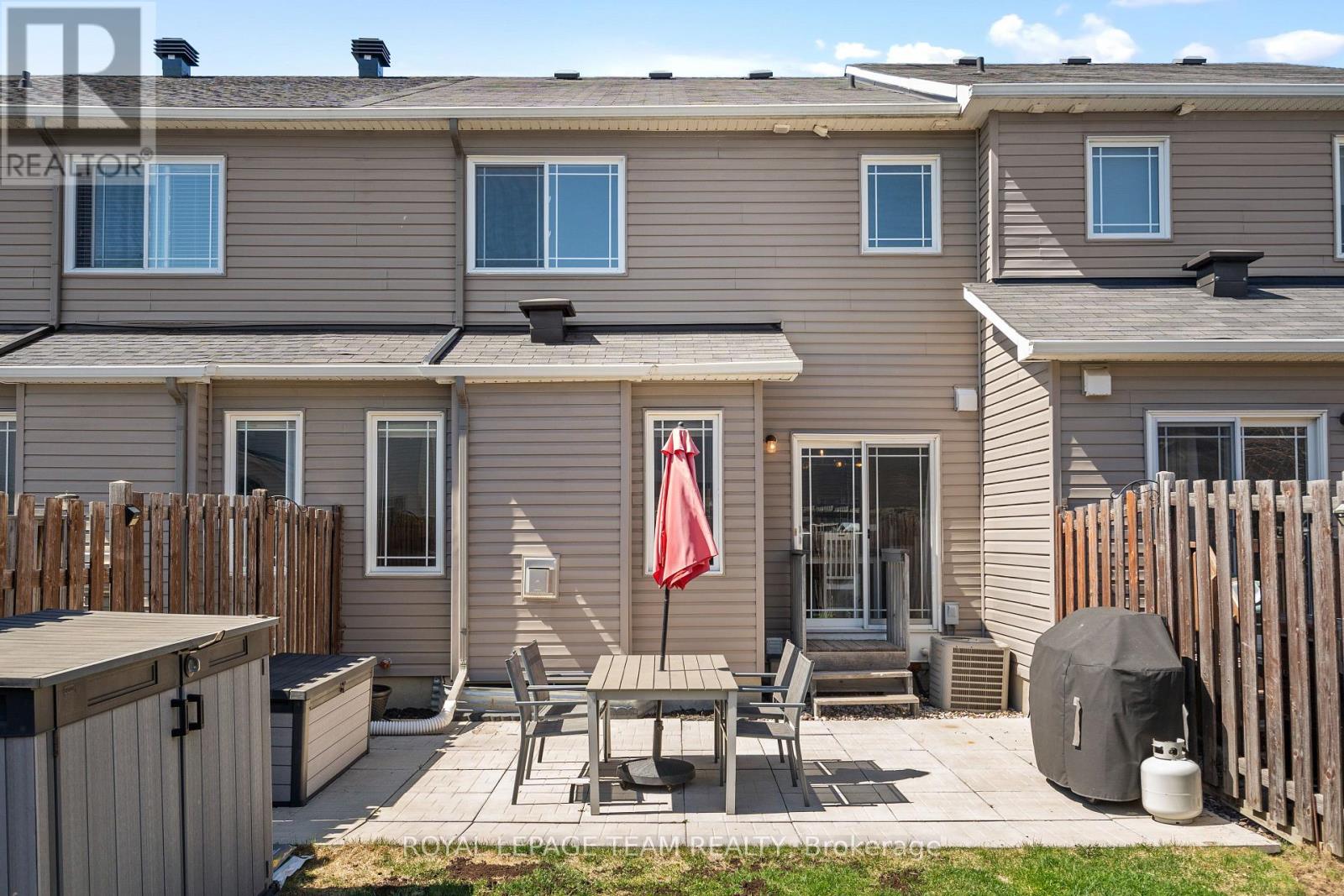 529 Pepperville Crescent