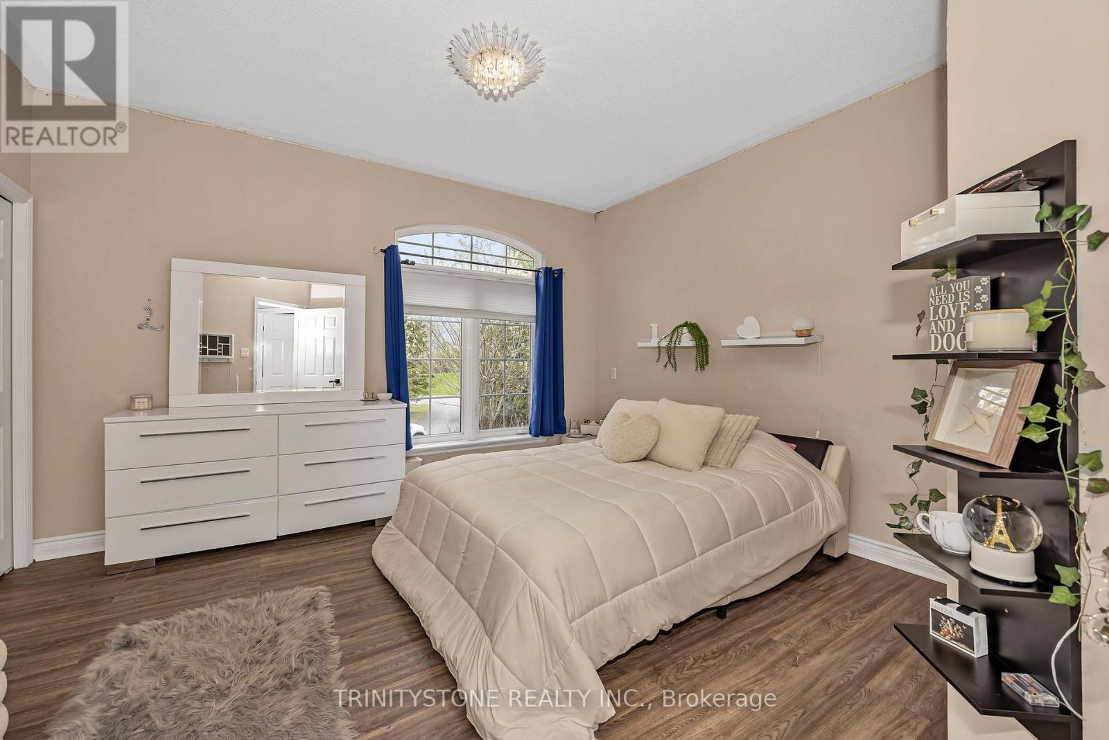 36 Sawgrass Circle