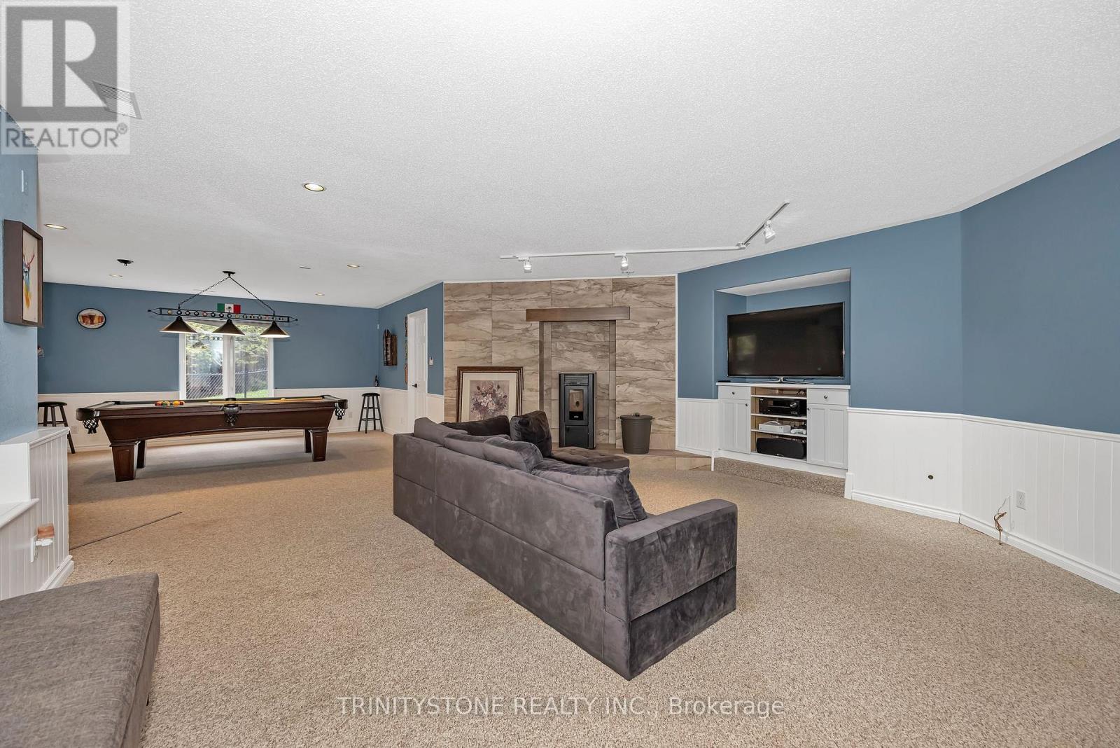 36 Sawgrass Circle