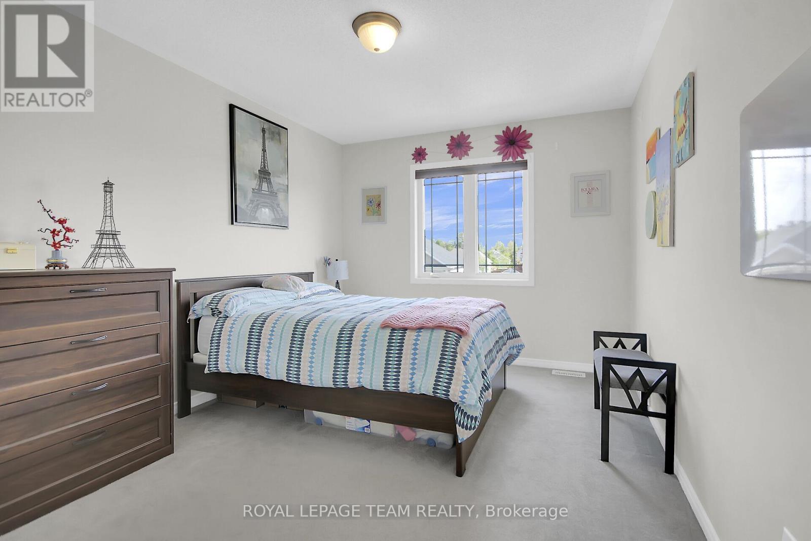 3202 Harvester Crescent