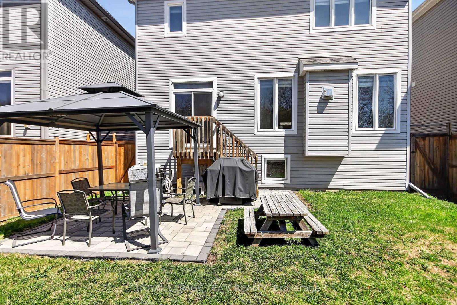 3202 Harvester Crescent