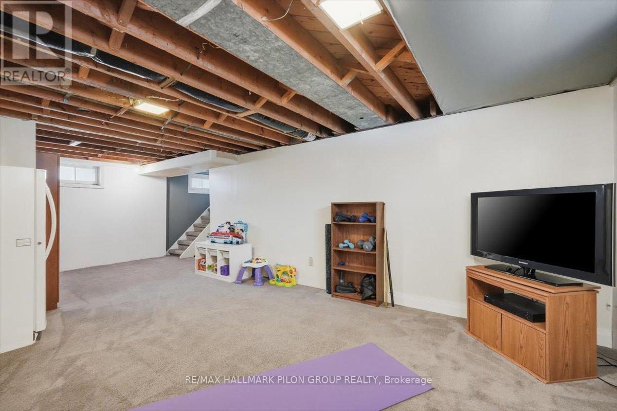 962 Weston Drive