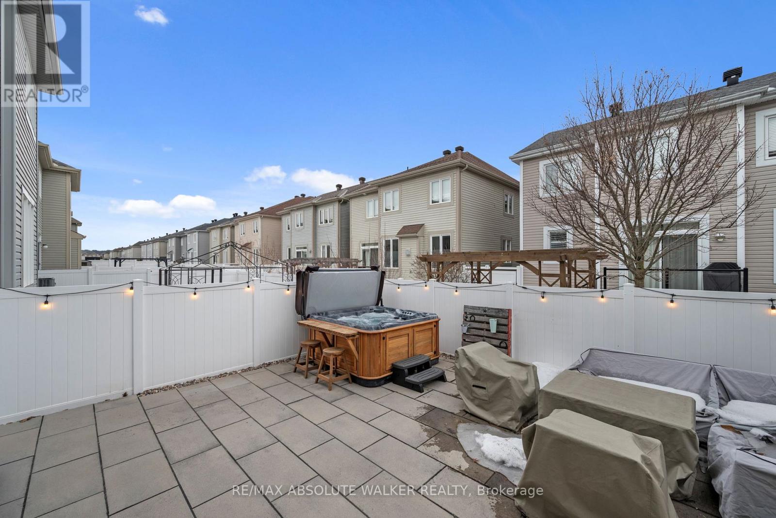 207 Rivertree Street