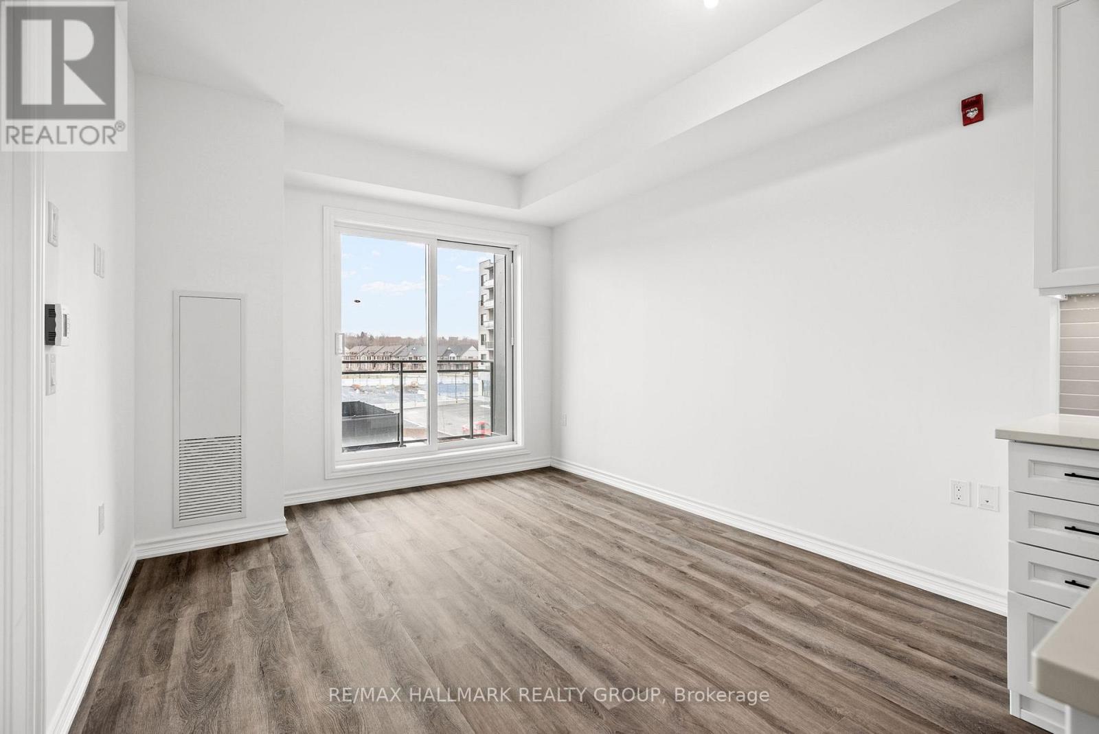 218 - 1350 Hemlock Road