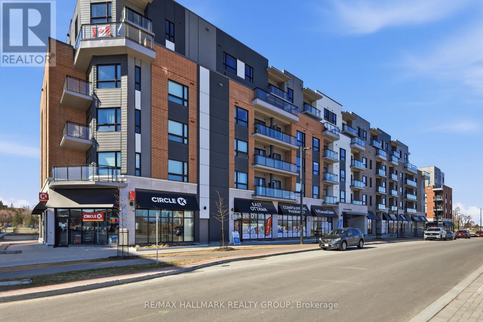 218 - 1350 Hemlock Road