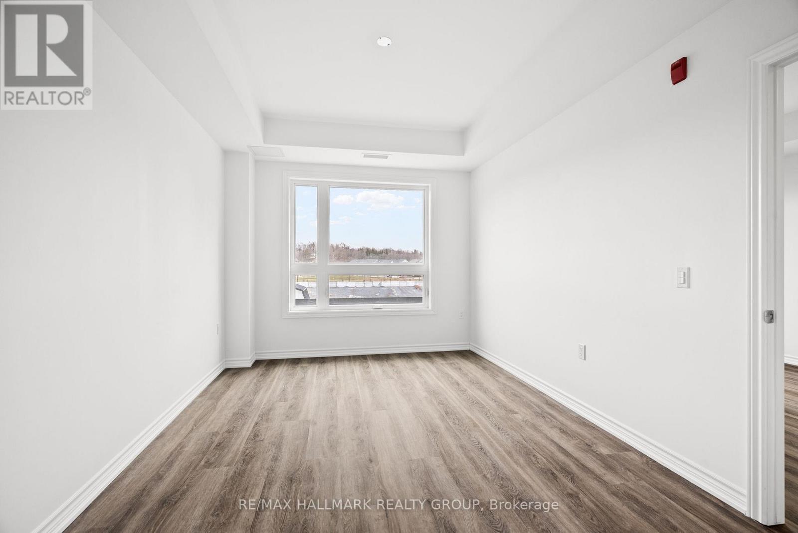 218 - 1350 Hemlock Road
