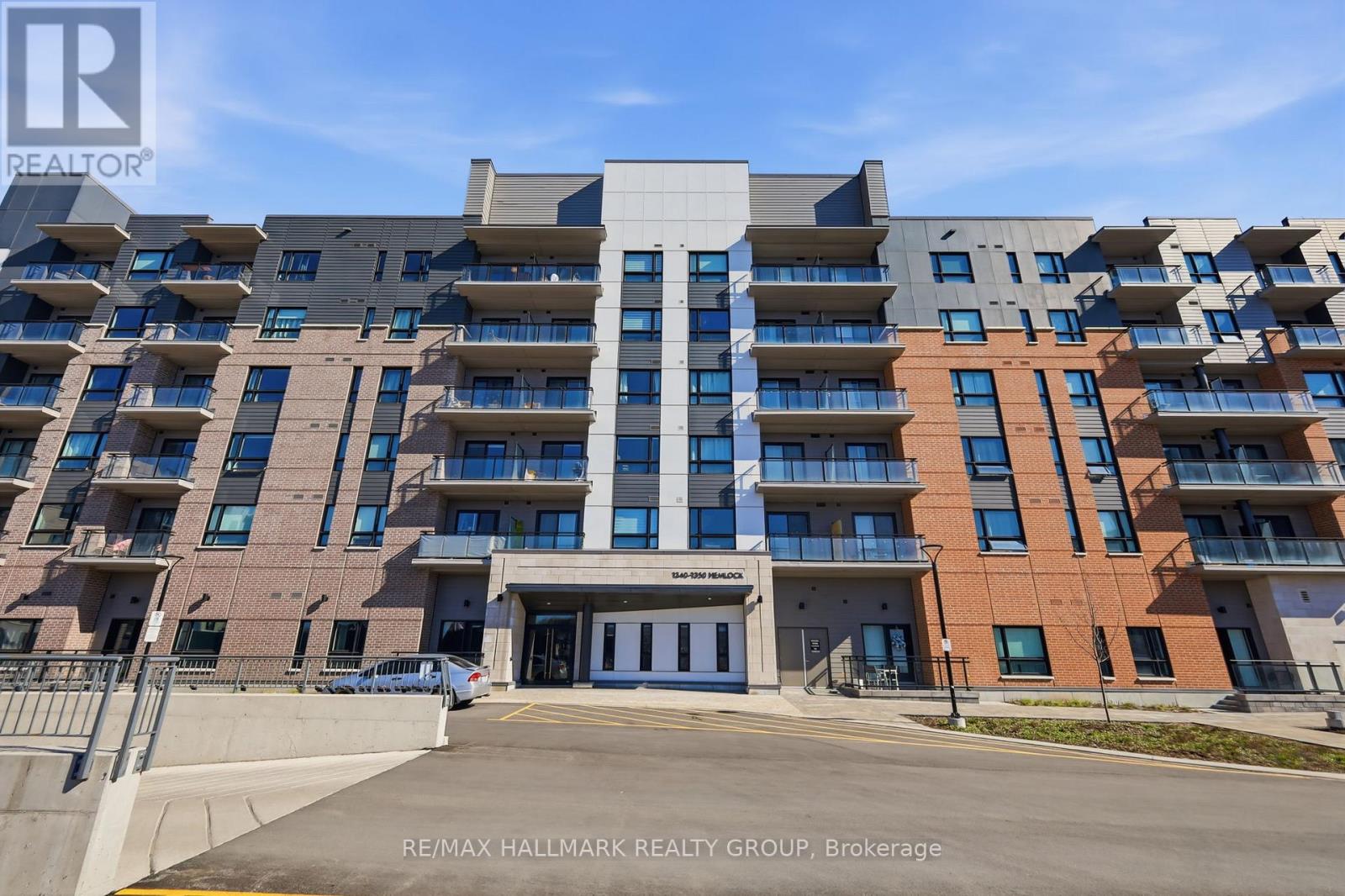 218 - 1350 Hemlock Road