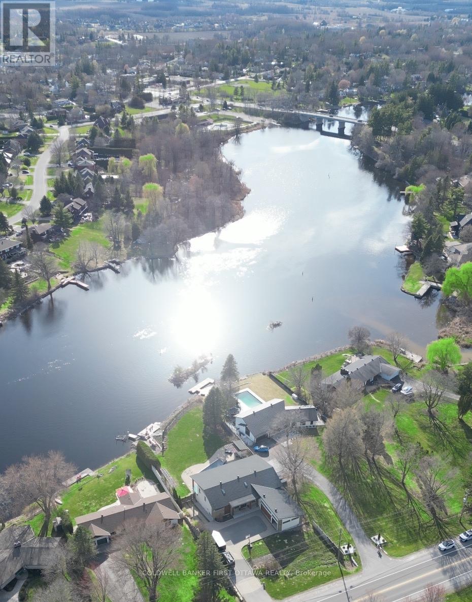 1060 River Road