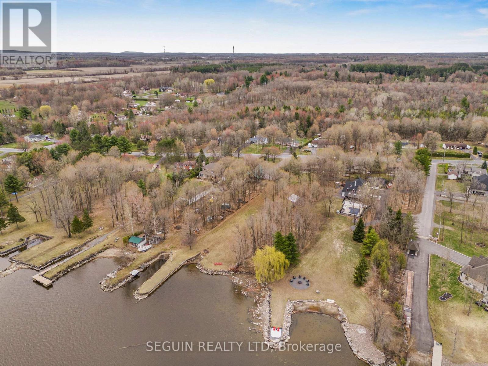 2865 Front Road