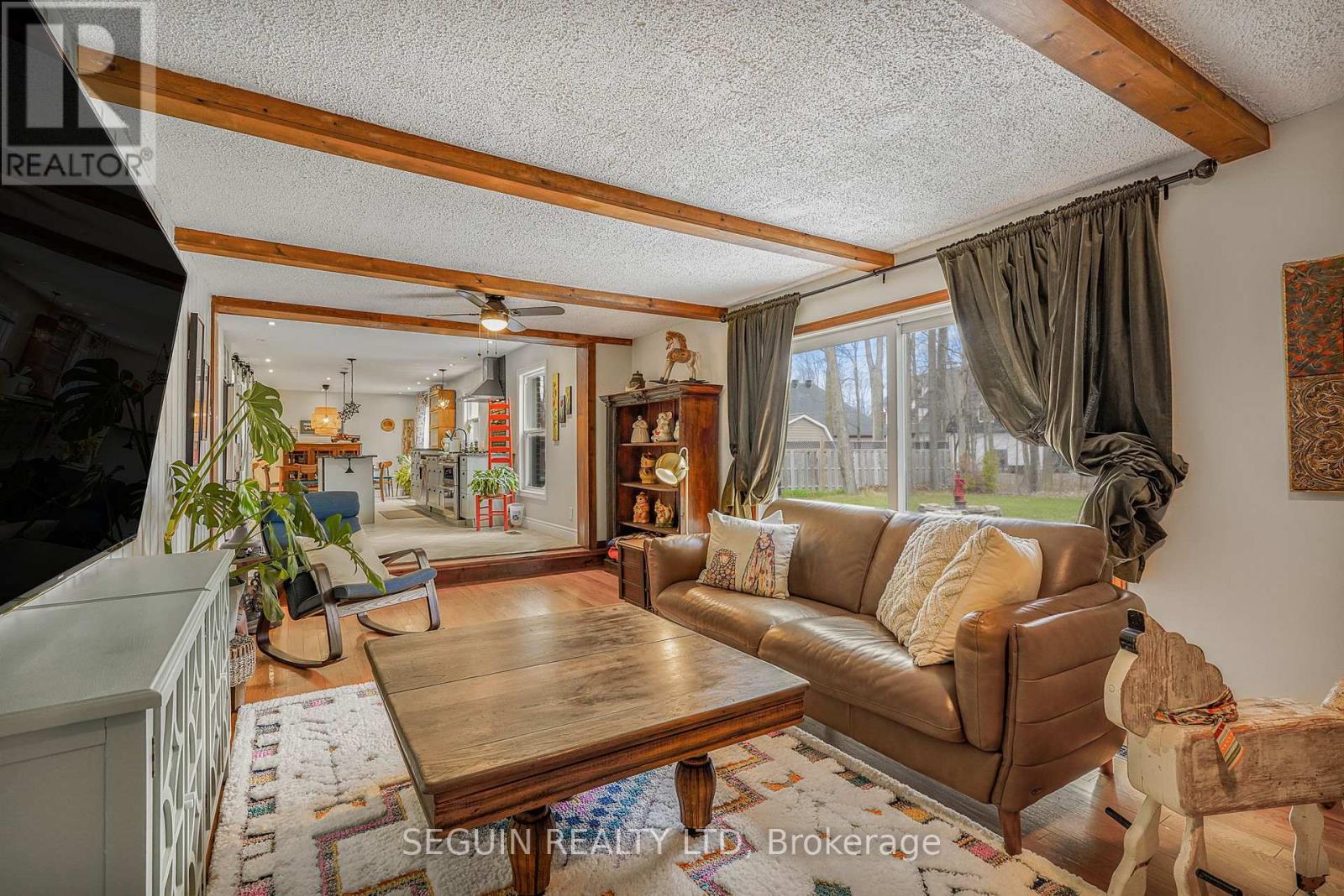 2865 Front Road
