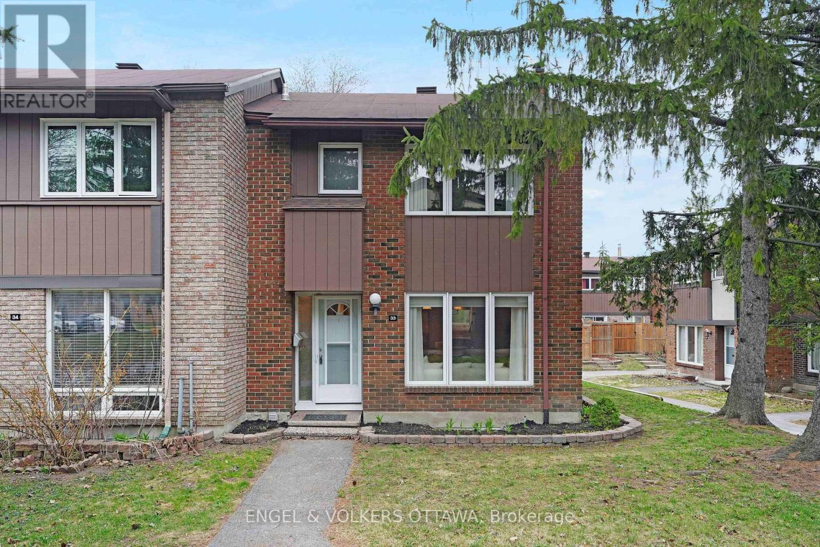 33 - 2111 Montreal Road