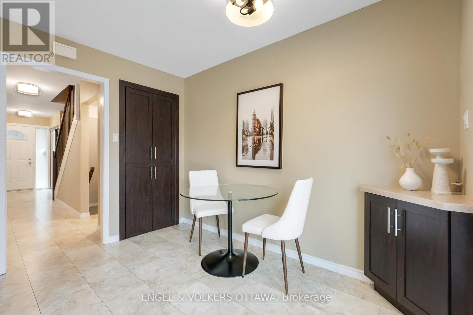 33 - 2111 Montreal Road