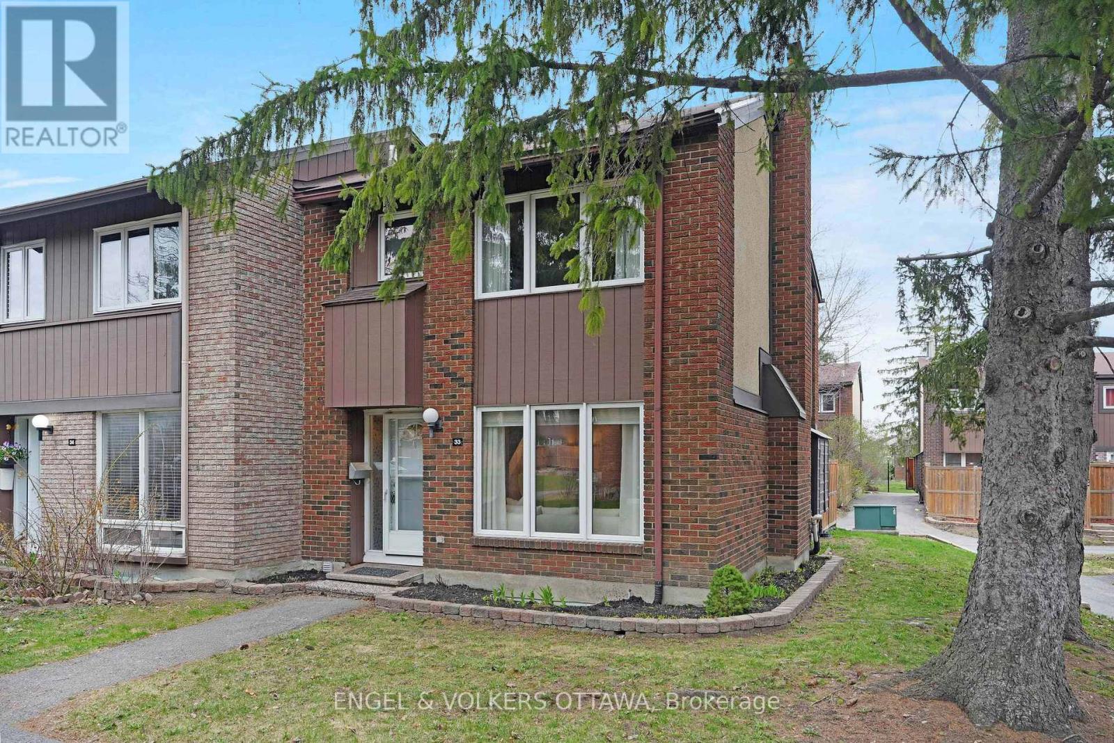 33 - 2111 Montreal Road