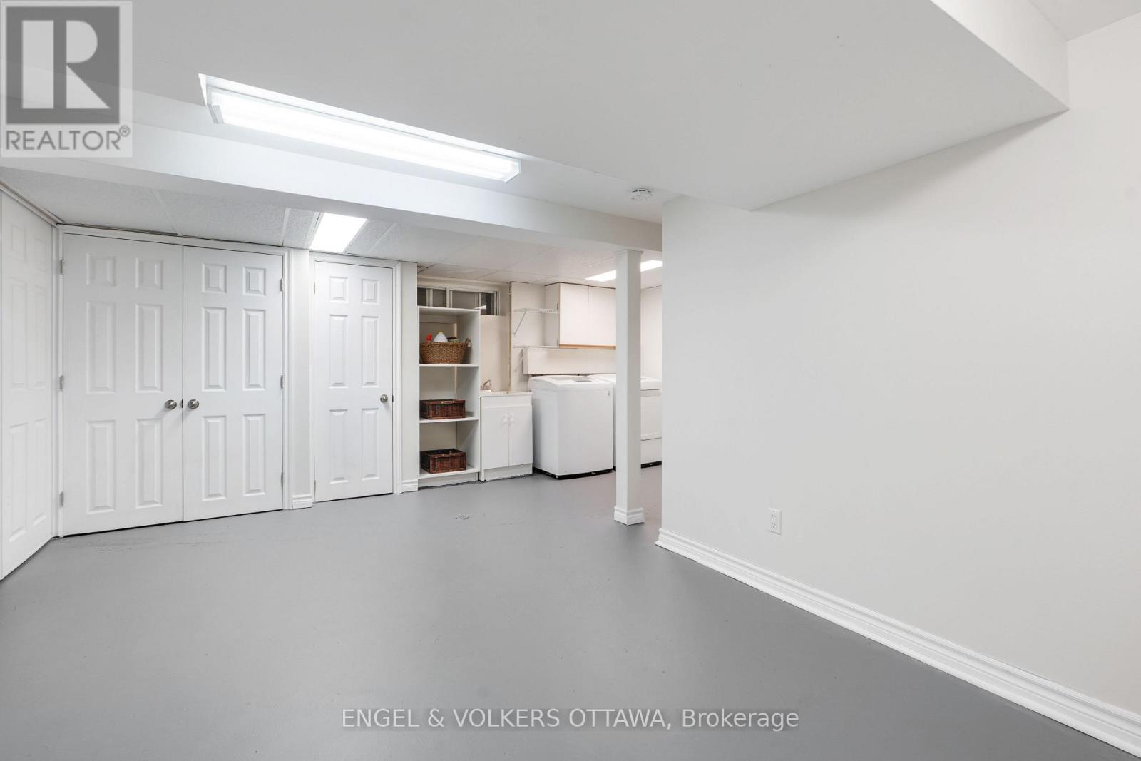 33 - 2111 Montreal Road