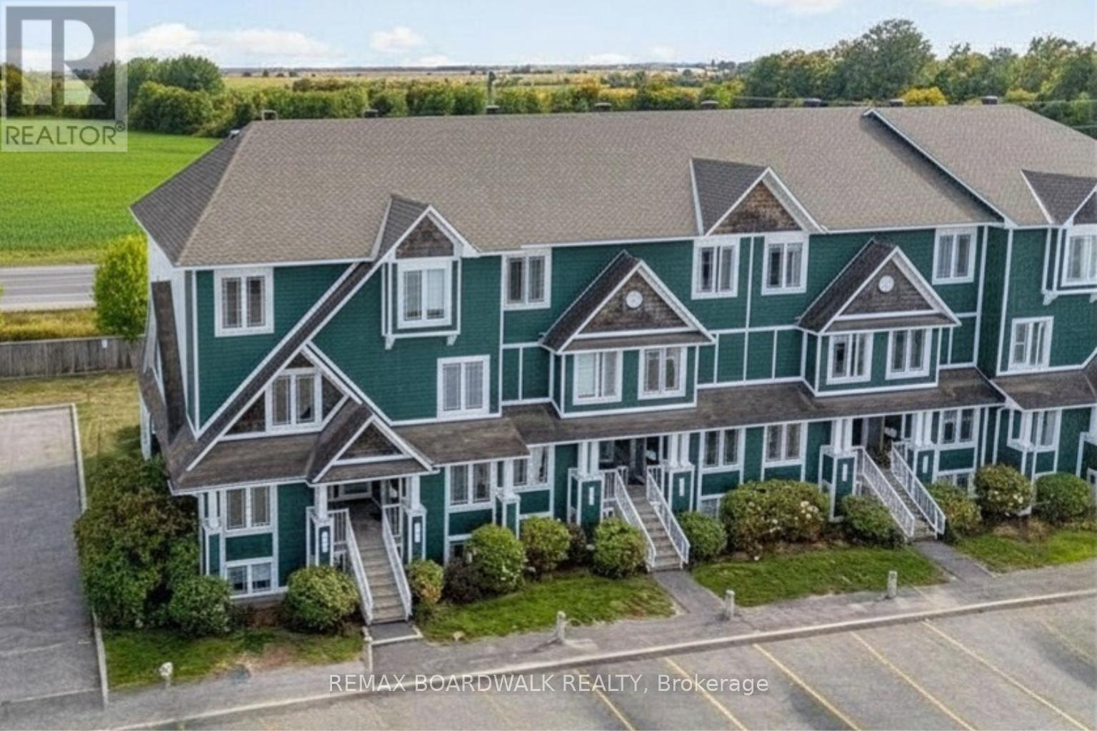 364 Crownridge Drive