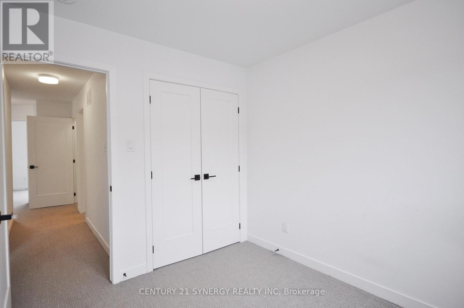 284 Ormiston Crescent