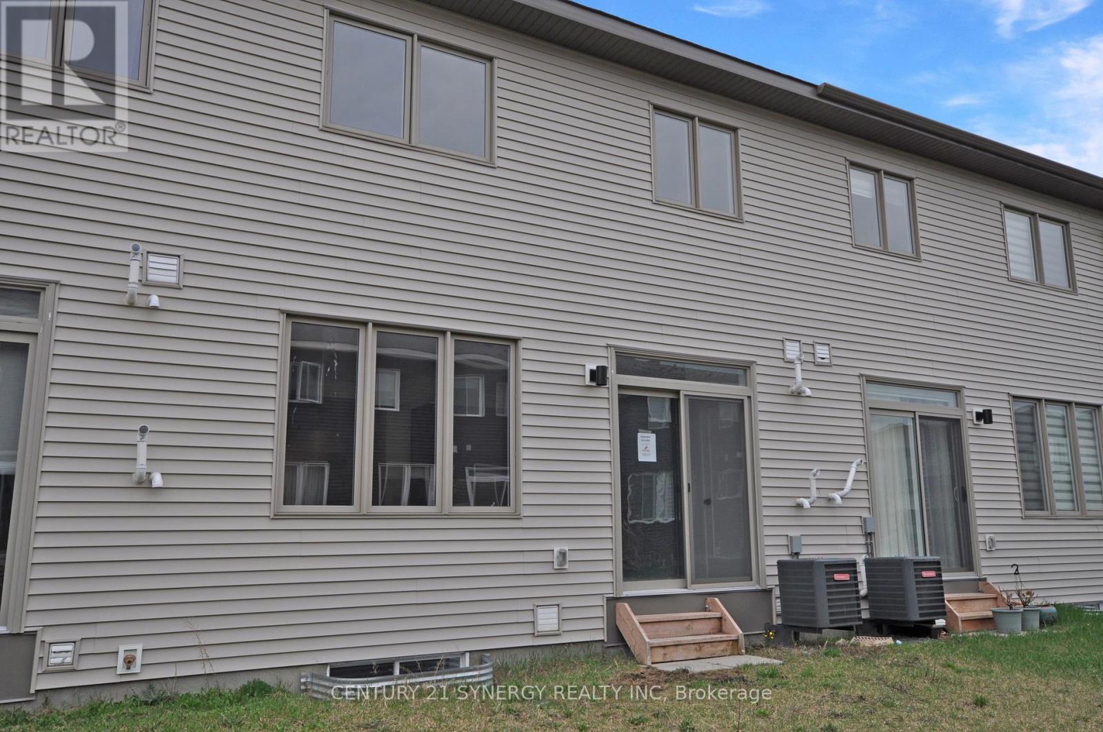 284 Ormiston Crescent