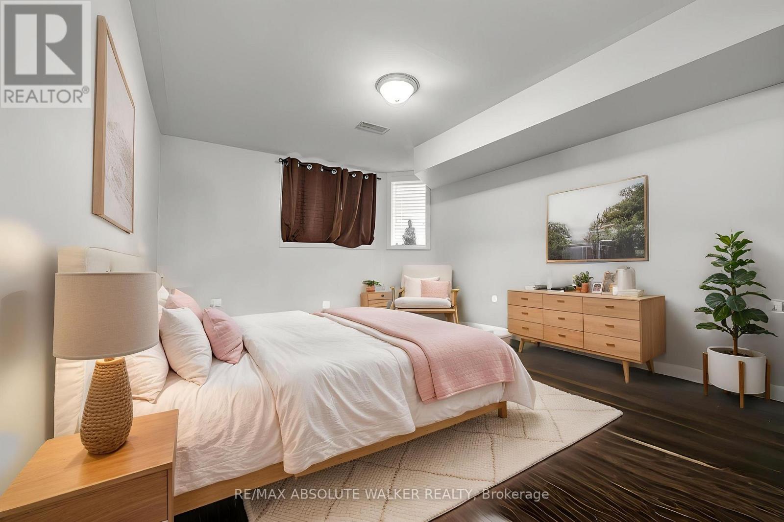 8 - 299 Aquaview Drive