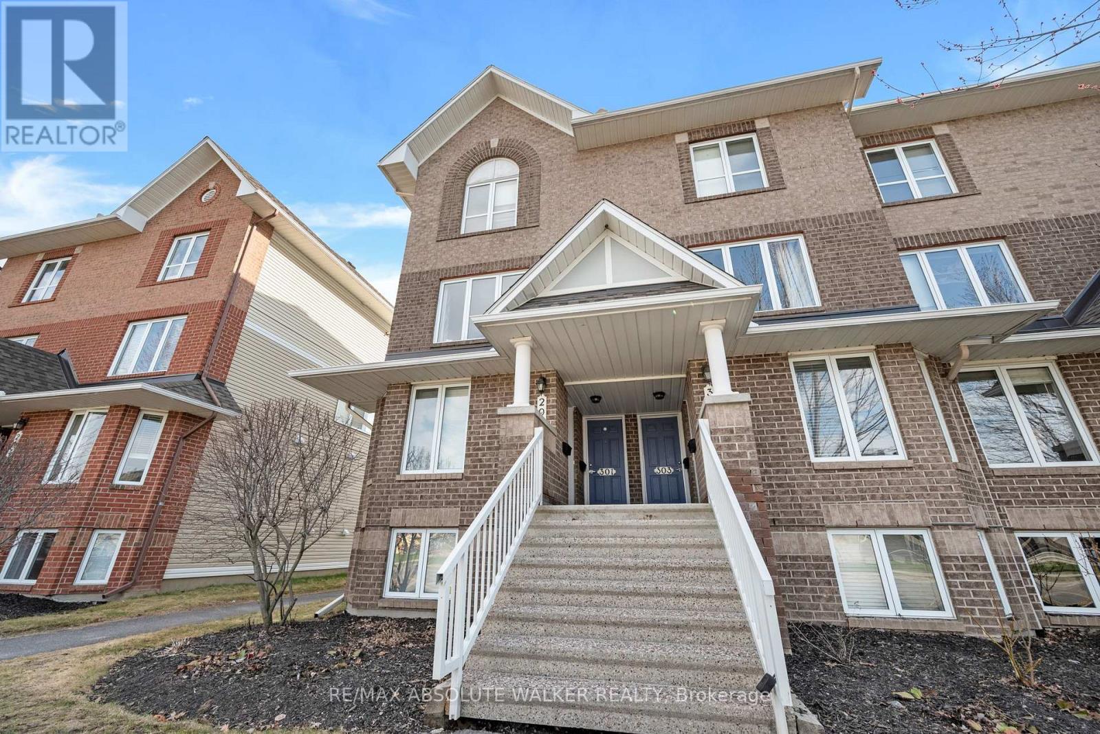 8 - 299 Aquaview Drive