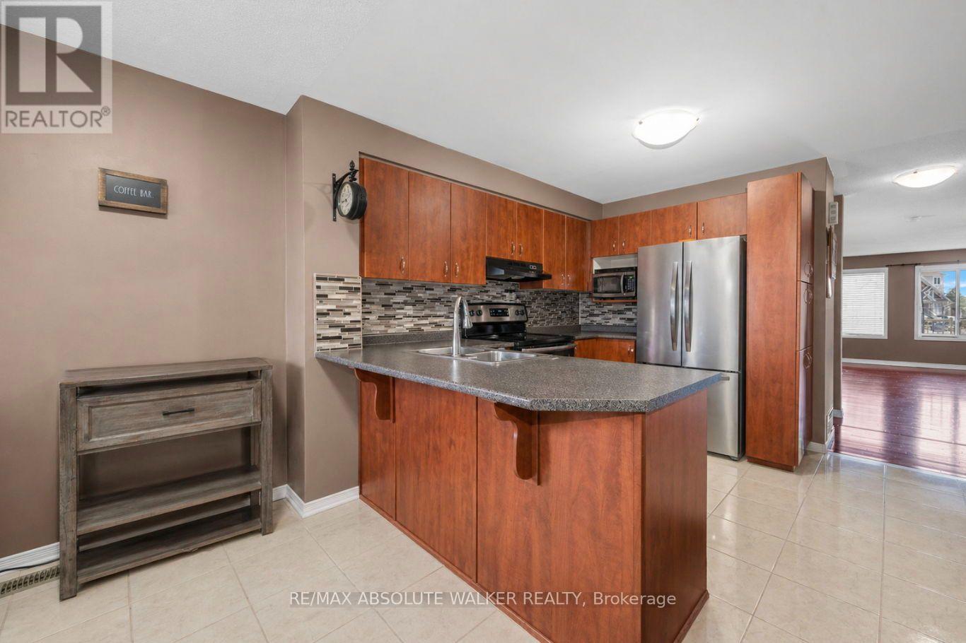 8 - 299 Aquaview Drive