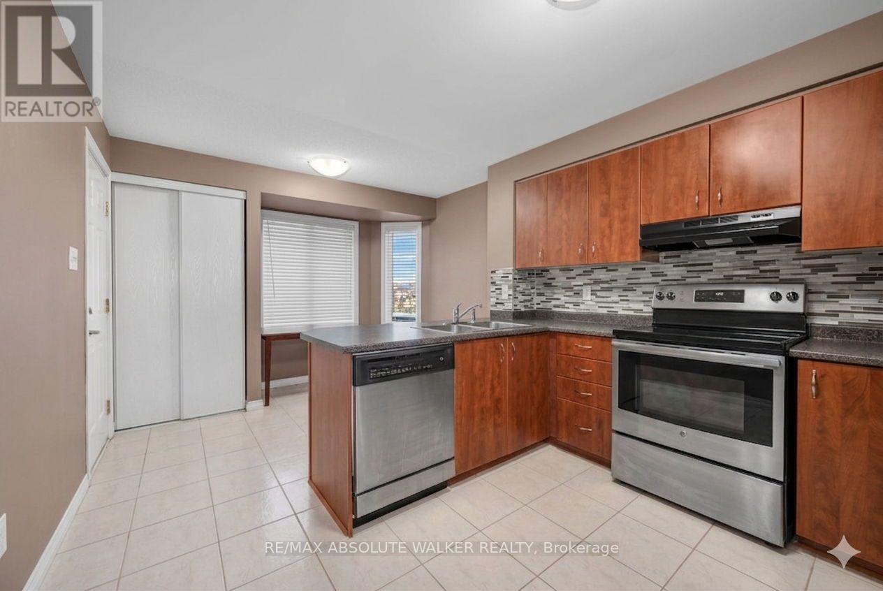 8 - 299 Aquaview Drive