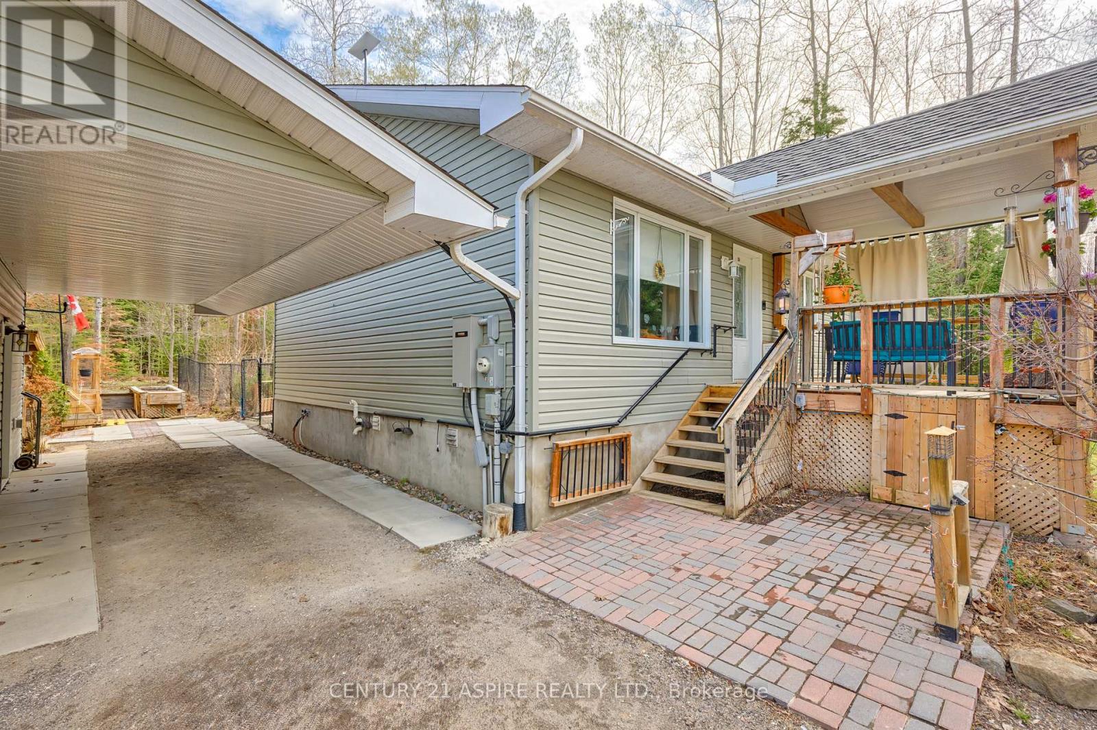 1576 Garden Of Eden Road