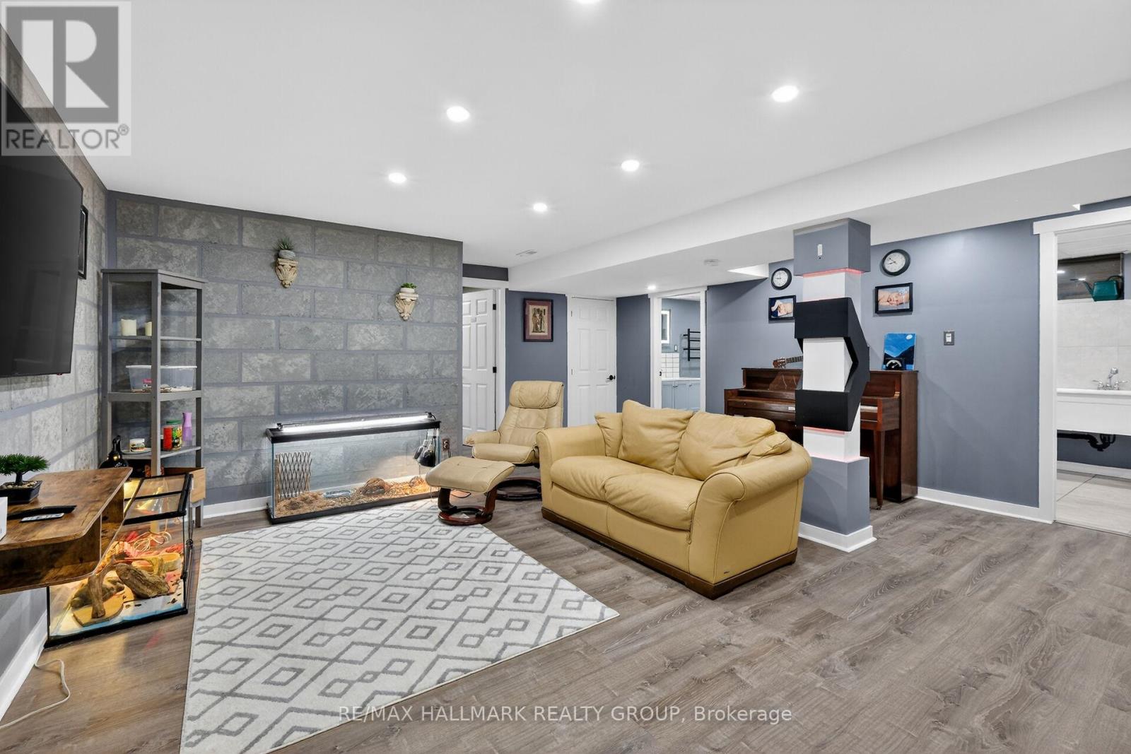 3821 Indian Creek Road