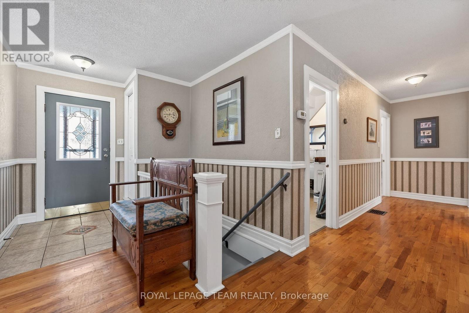 2377 Ramsay Con 7b Avenue S