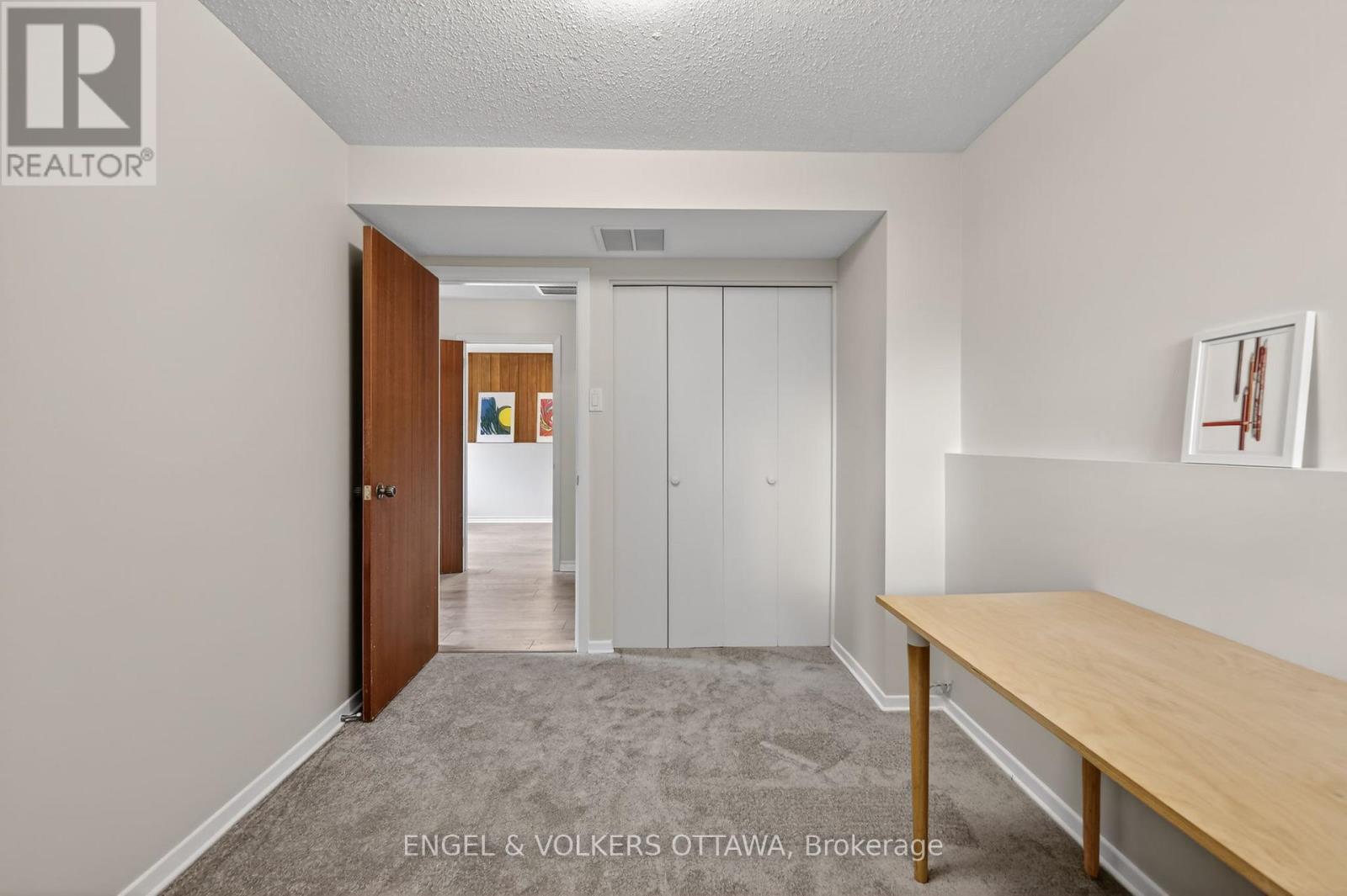 1795 Devlin Crescent