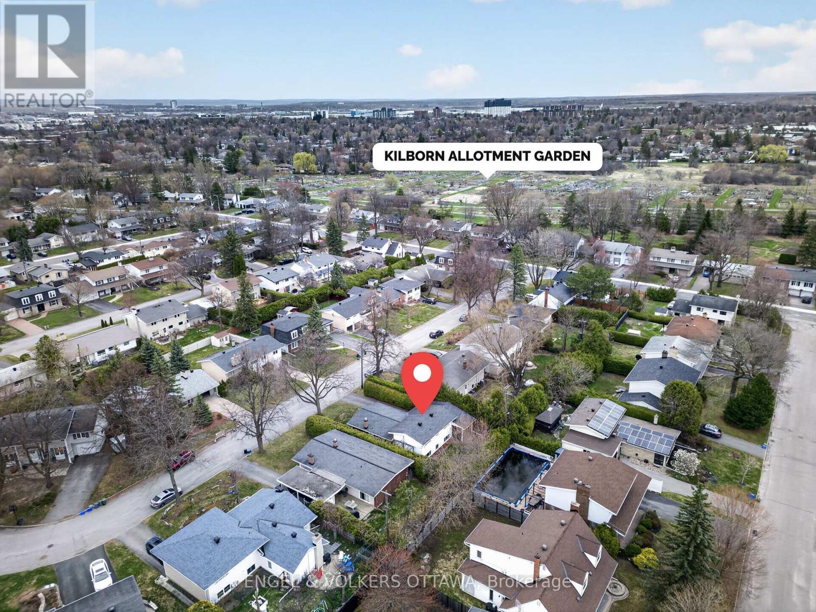 1795 Devlin Crescent