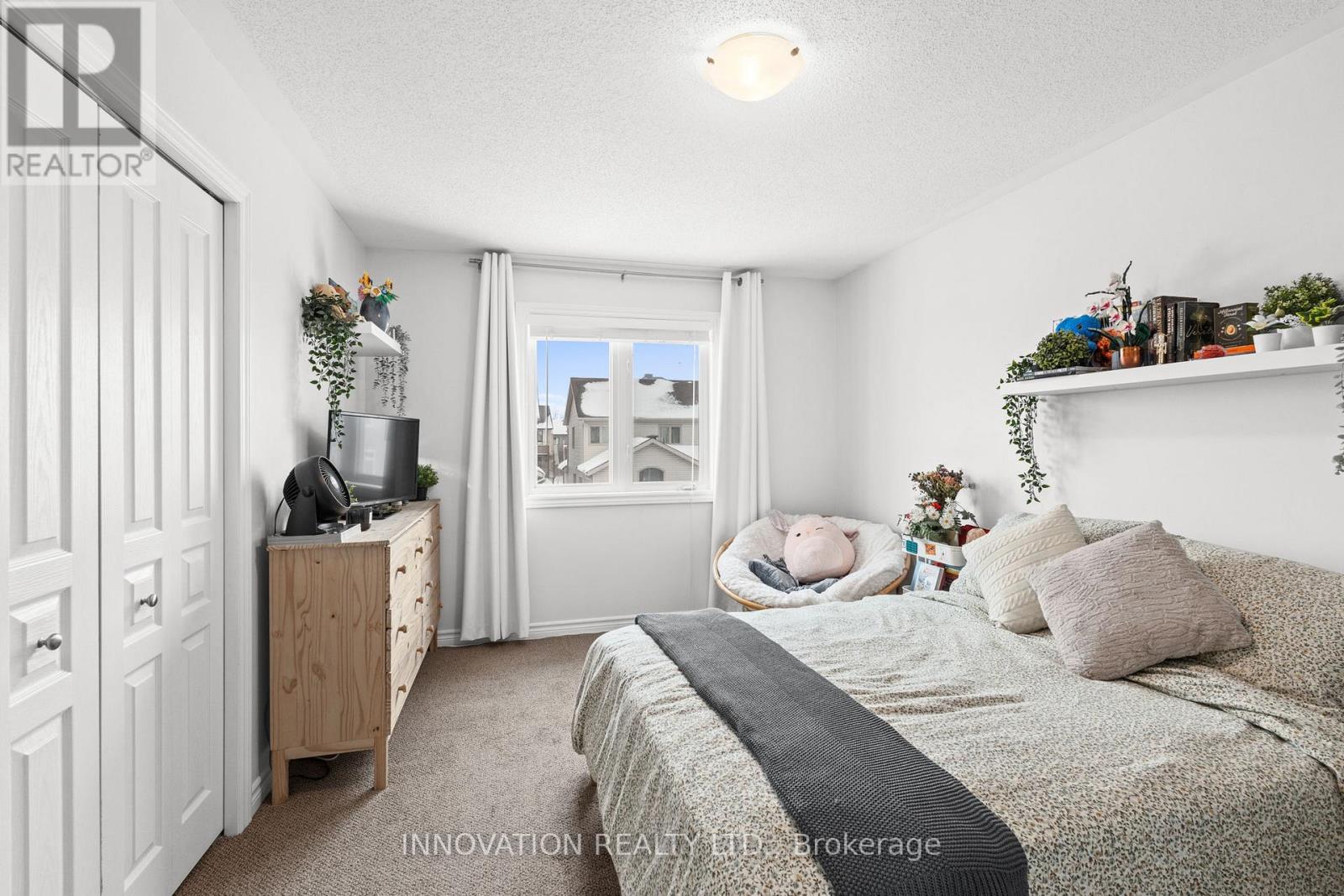 525 Grand Tully Way