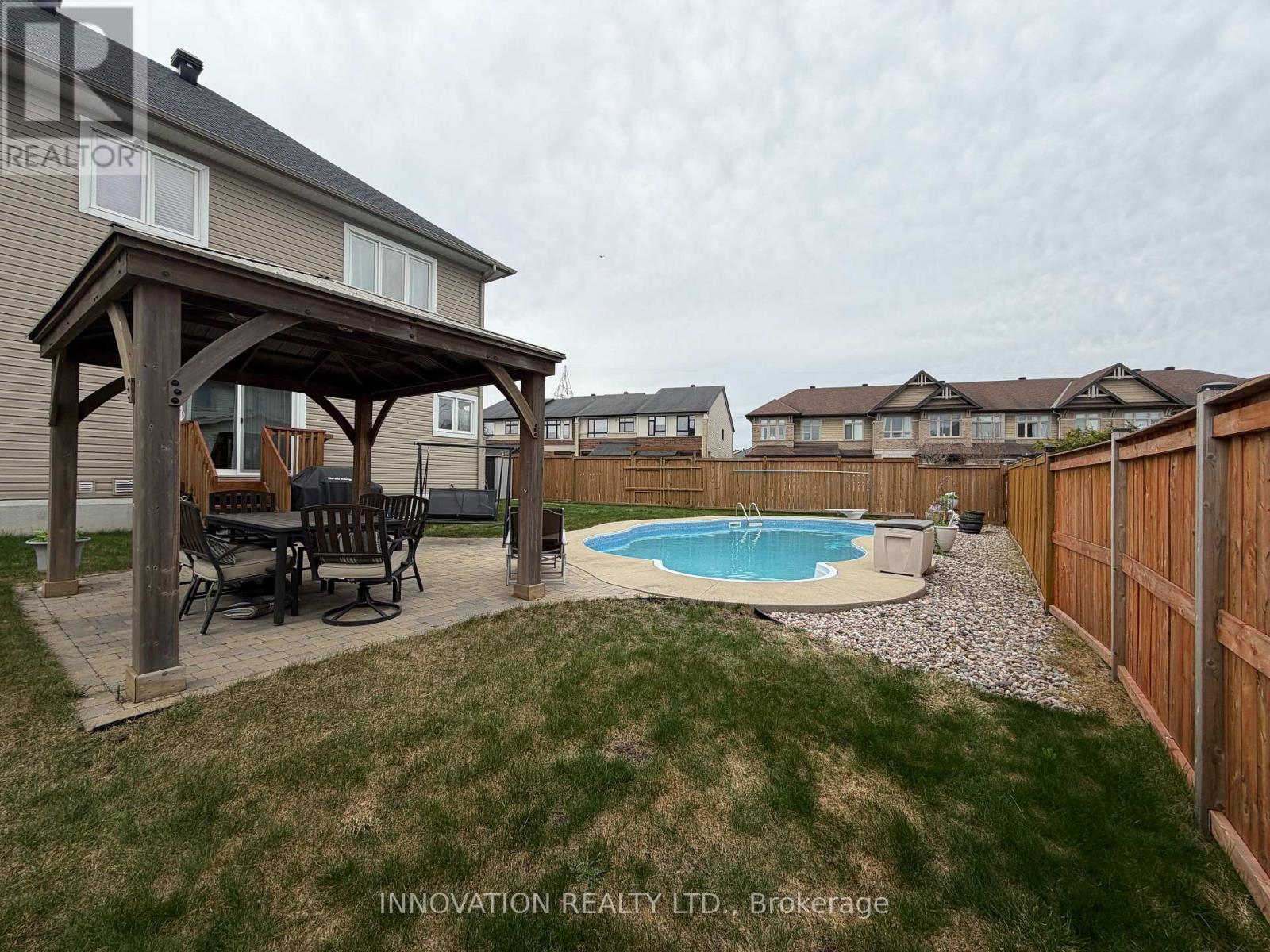 525 Grand Tully Way