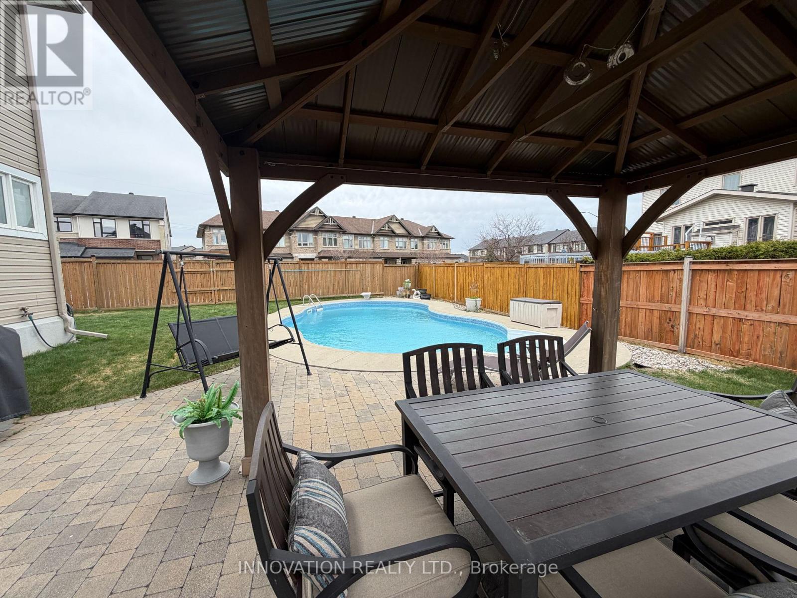 525 Grand Tully Way