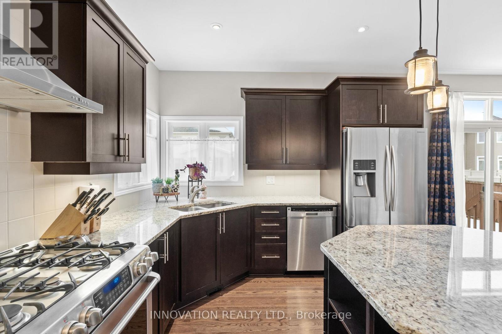 525 Grand Tully Way