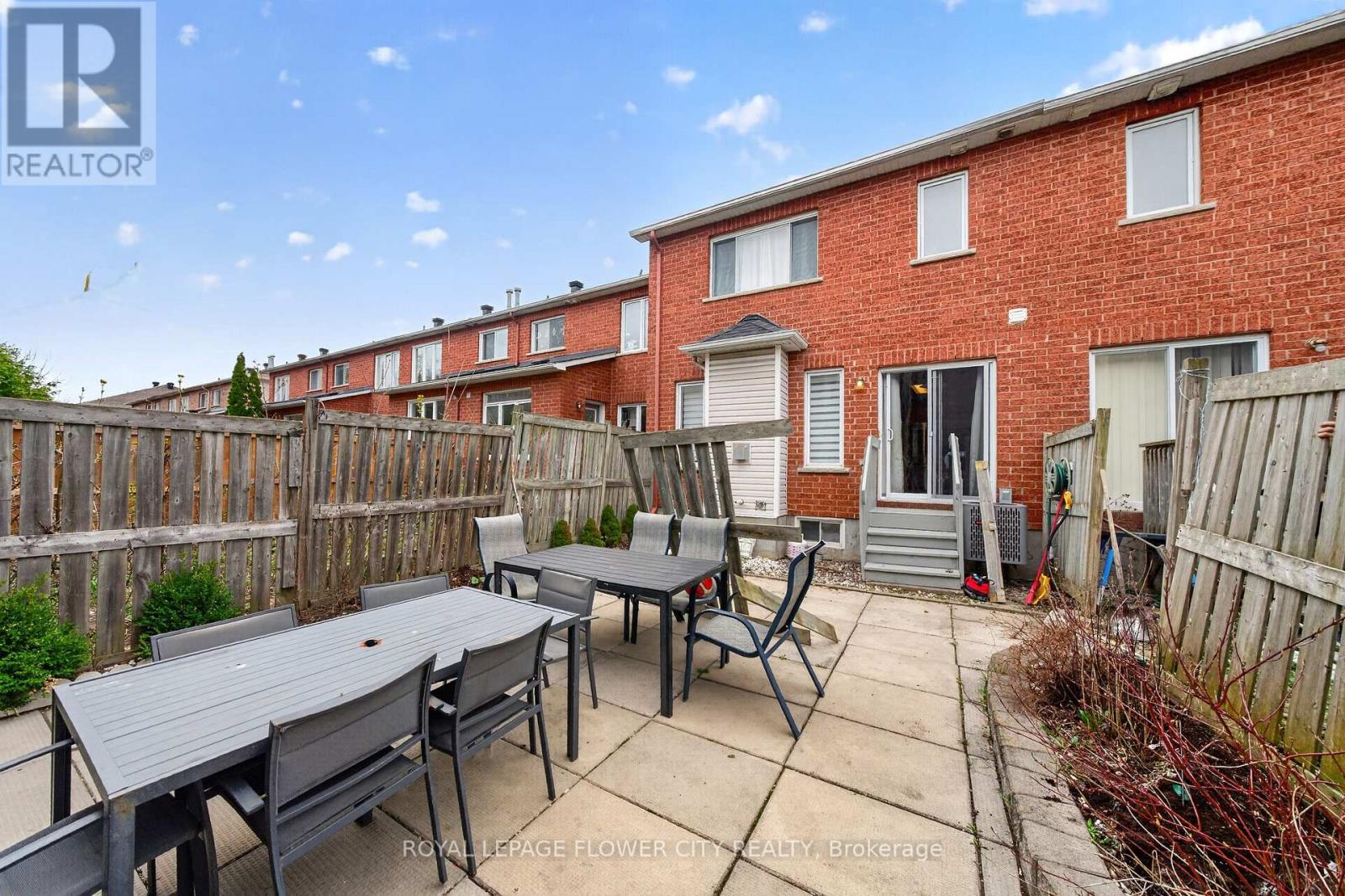 47 Inverkip Avenue