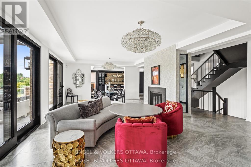 151 Winding Way