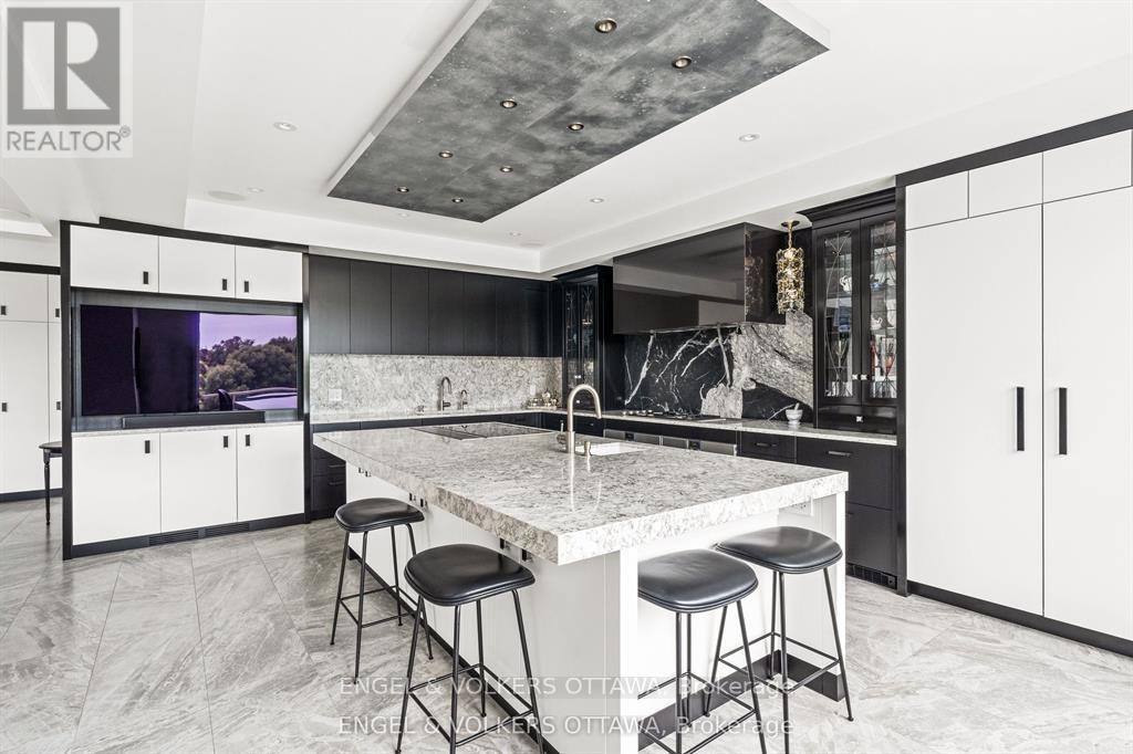 151 Winding Way