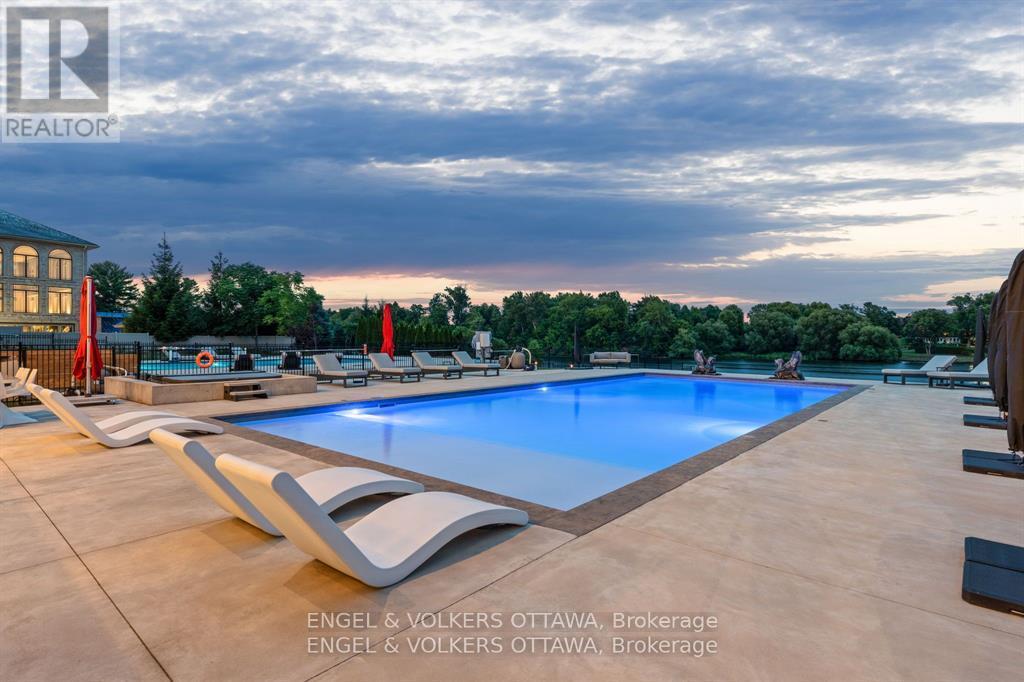151 Winding Way