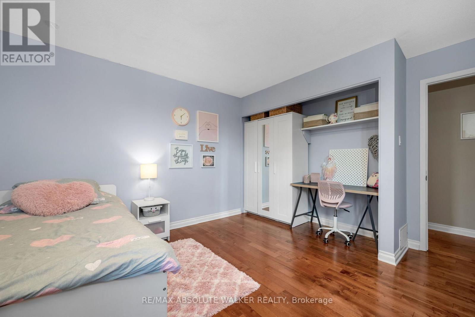 3458 Paul Anka Drive
