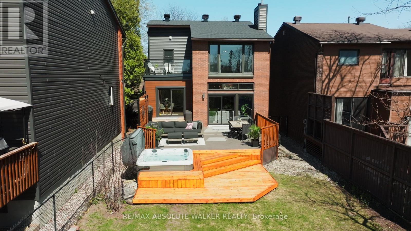 3458 Paul Anka Drive