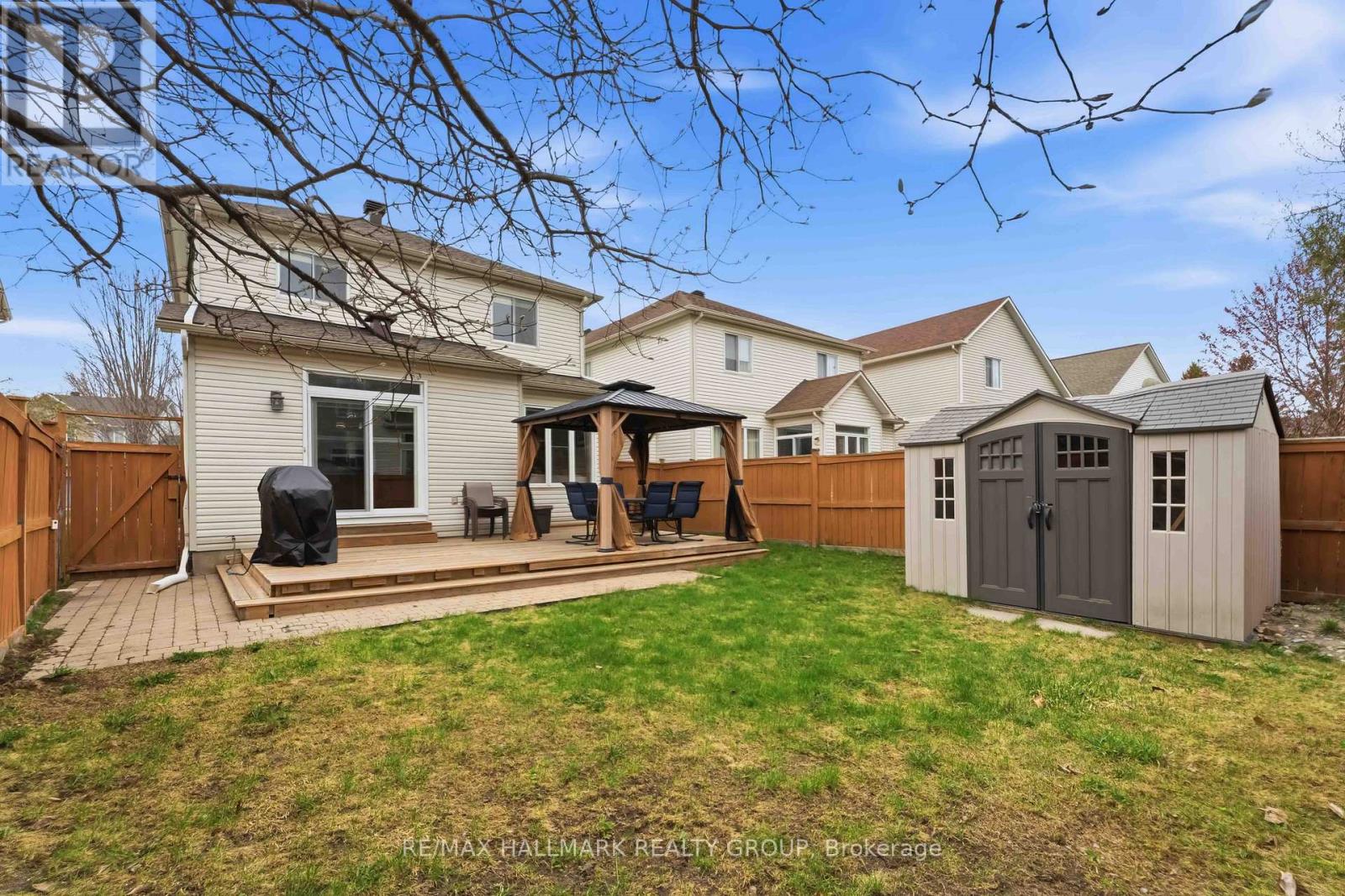 22 Oak Grove Street