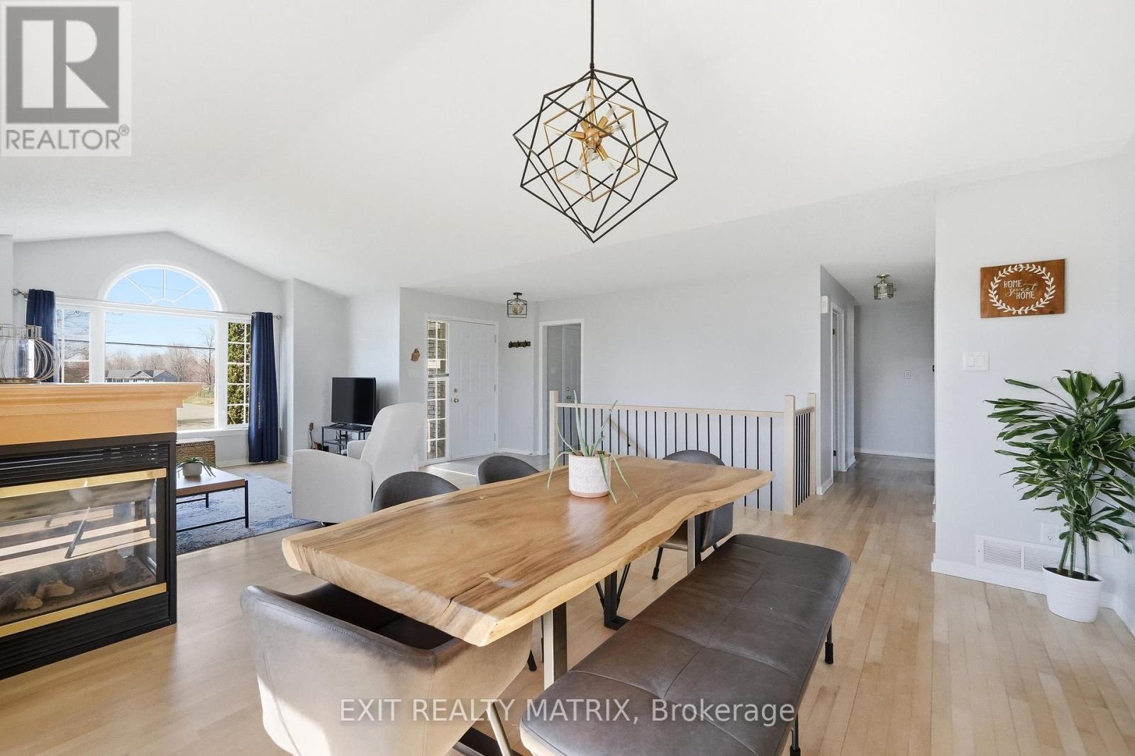 2117 Lemery Street