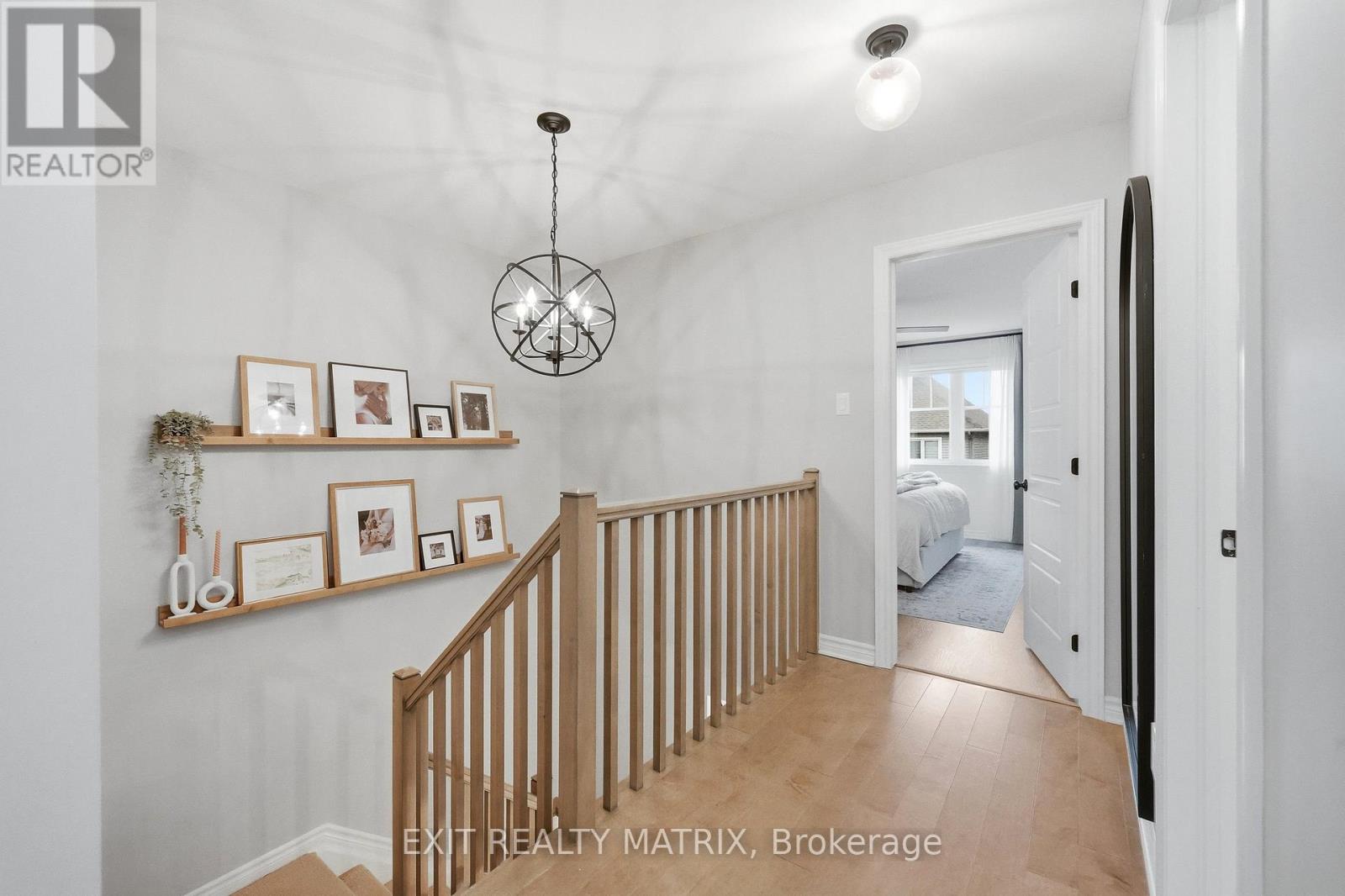 553 Jackdaw Avenue