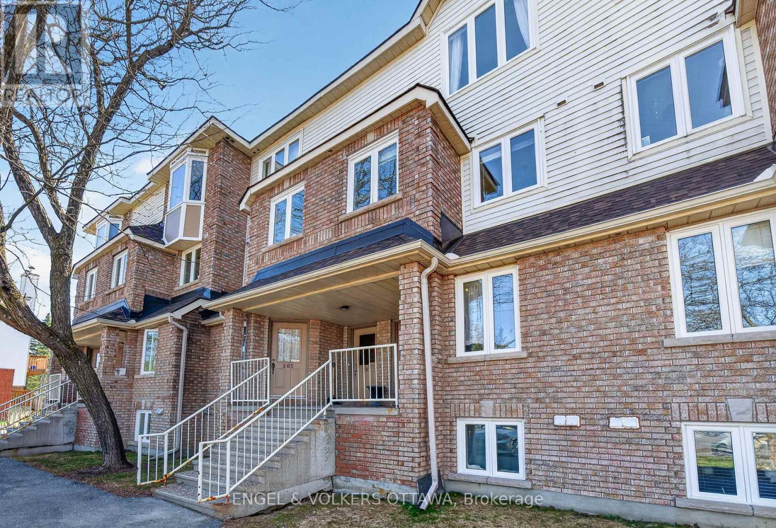 211 Briston Private