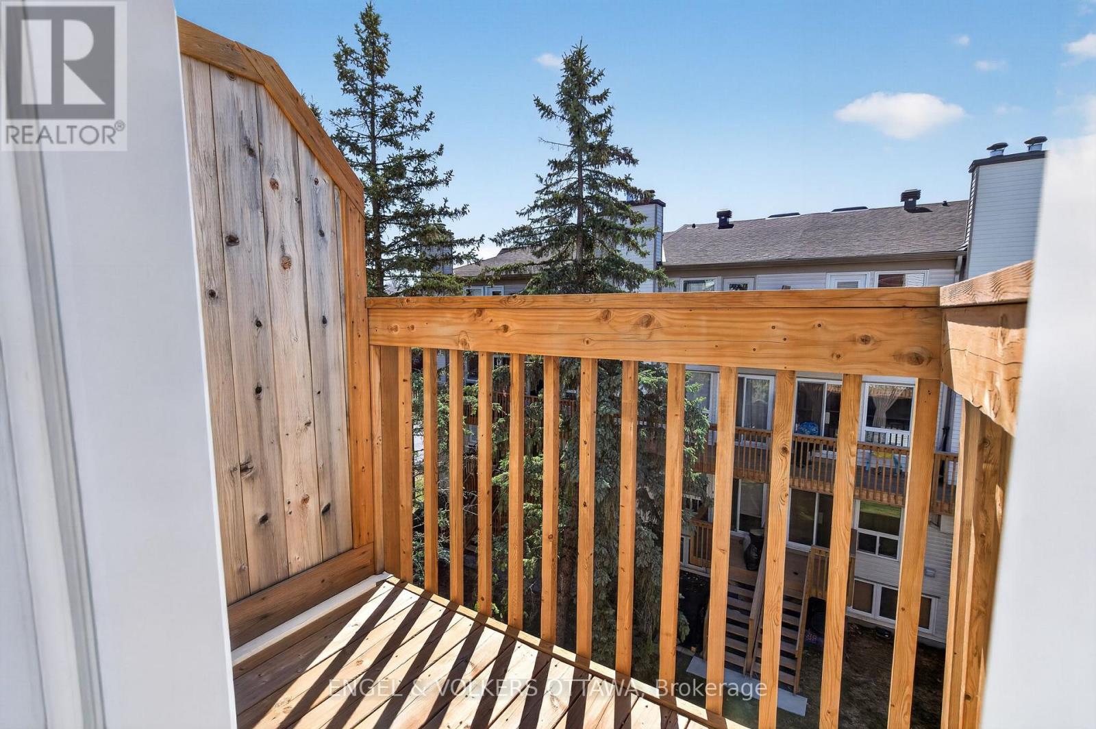 211 Briston Private