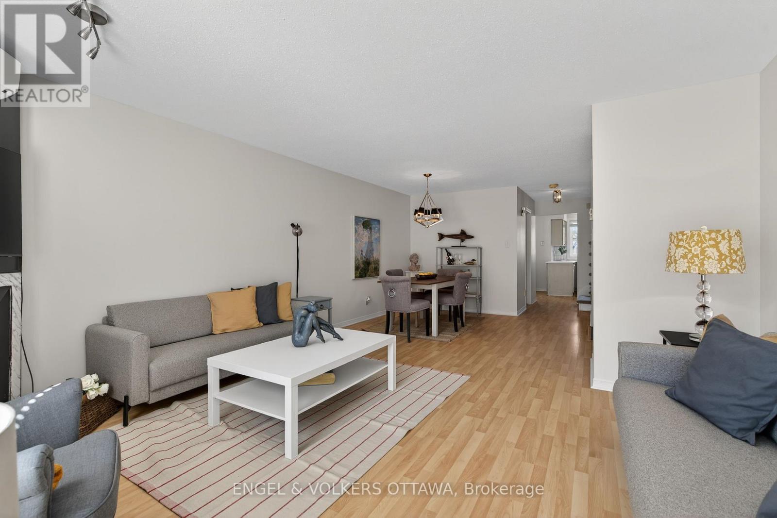 211 Briston Private